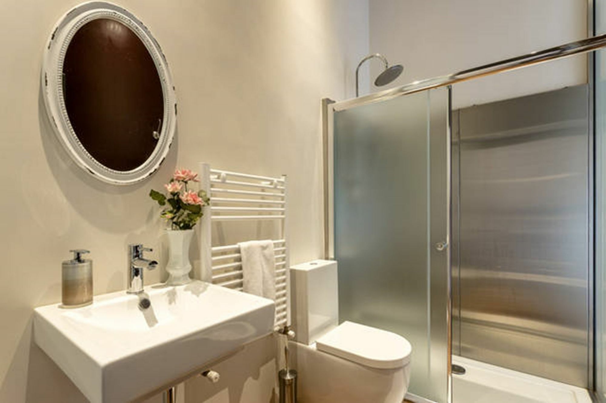 5 Rooms Apartment For 7 People Near Coloseum Rzym Zewnętrze zdjęcie